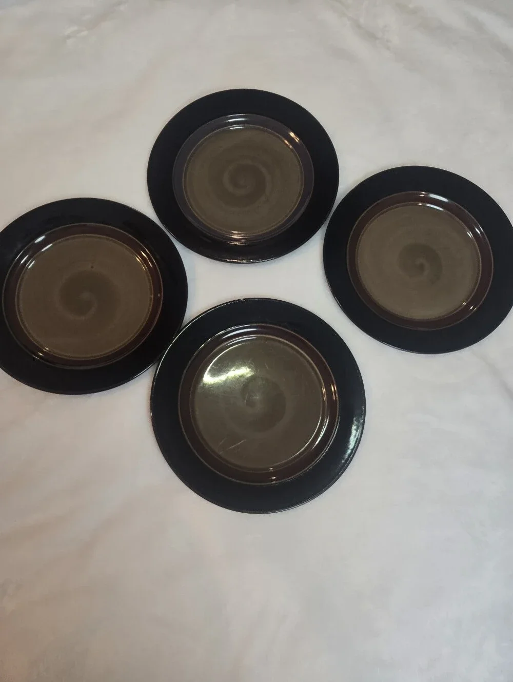 Pier 1 Zahara Reactive Stoneware Salad Plates 8.5
